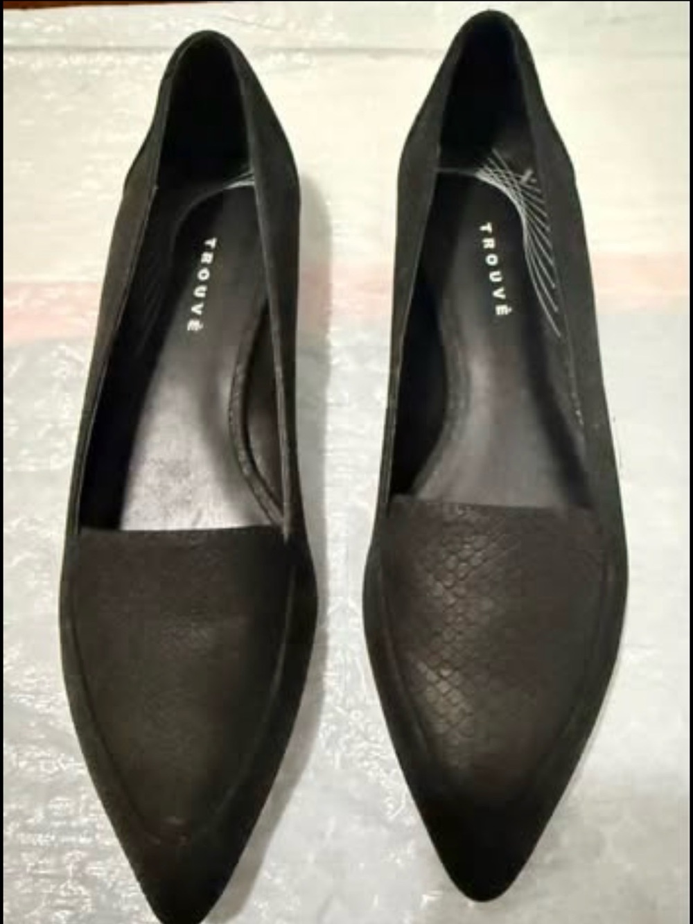 Black Pointed Toe Women's Flats